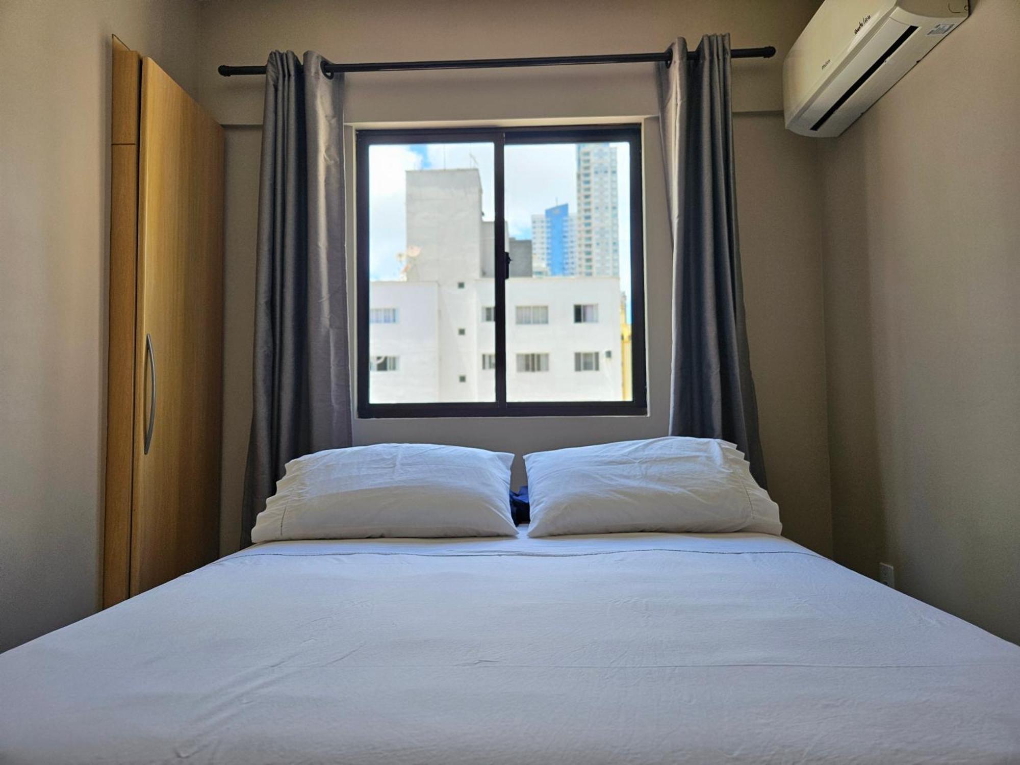2 Quartos A 200Mts Praia Central, Garagem, Churrasqueira, Wi-Fi 90 Mbps, Pet Friendly Balneário Camboriú Zewnętrze zdjęcie