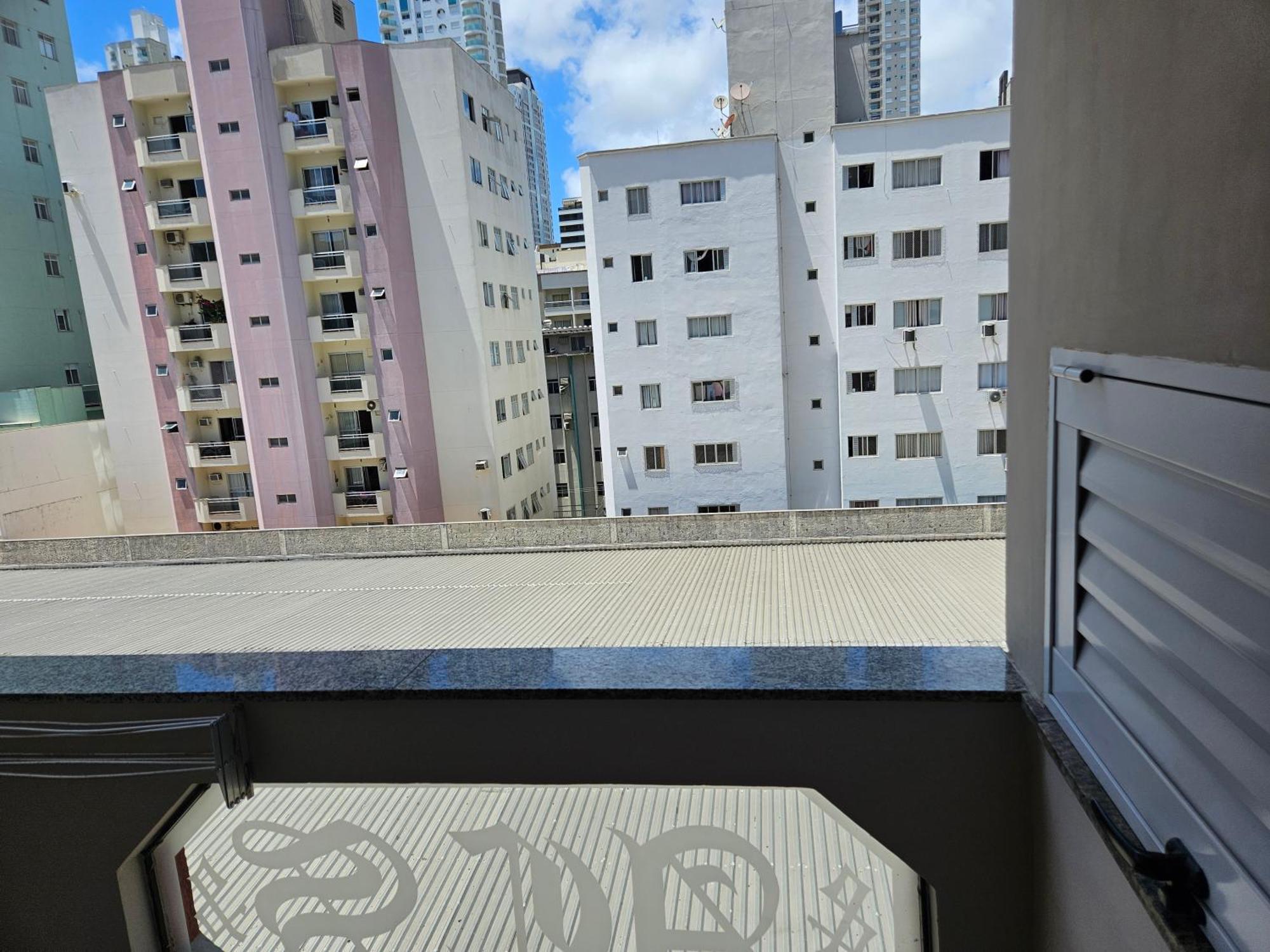 2 Quartos A 200Mts Praia Central, Garagem, Churrasqueira, Wi-Fi 90 Mbps, Pet Friendly Balneário Camboriú Zewnętrze zdjęcie