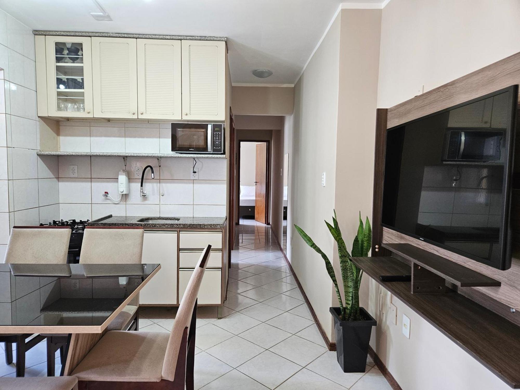 2 Quartos A 200Mts Praia Central, Garagem, Churrasqueira, Wi-Fi 90 Mbps, Pet Friendly Balneário Camboriú Zewnętrze zdjęcie