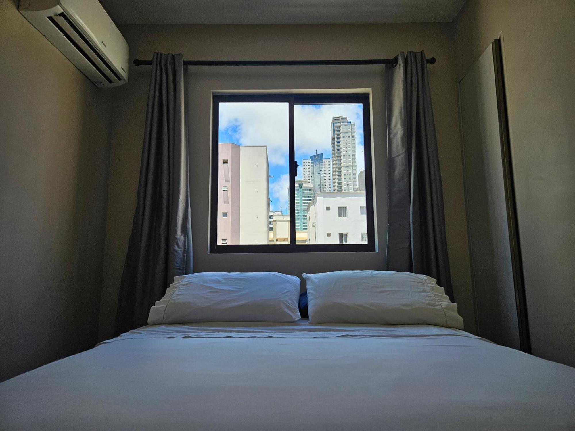 2 Quartos A 200Mts Praia Central, Garagem, Churrasqueira, Wi-Fi 90 Mbps, Pet Friendly Balneário Camboriú Zewnętrze zdjęcie