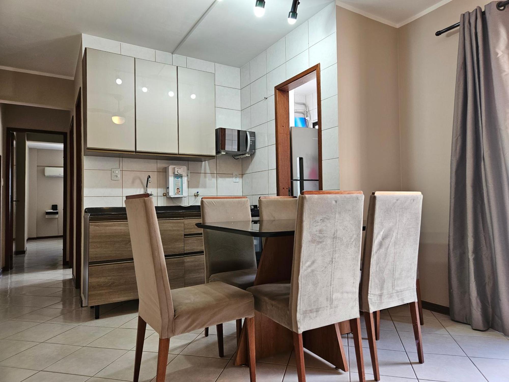 2 Quartos A 200Mts Praia Central, Garagem, Churrasqueira, Wi-Fi 90 Mbps, Pet Friendly Balneário Camboriú Zewnętrze zdjęcie