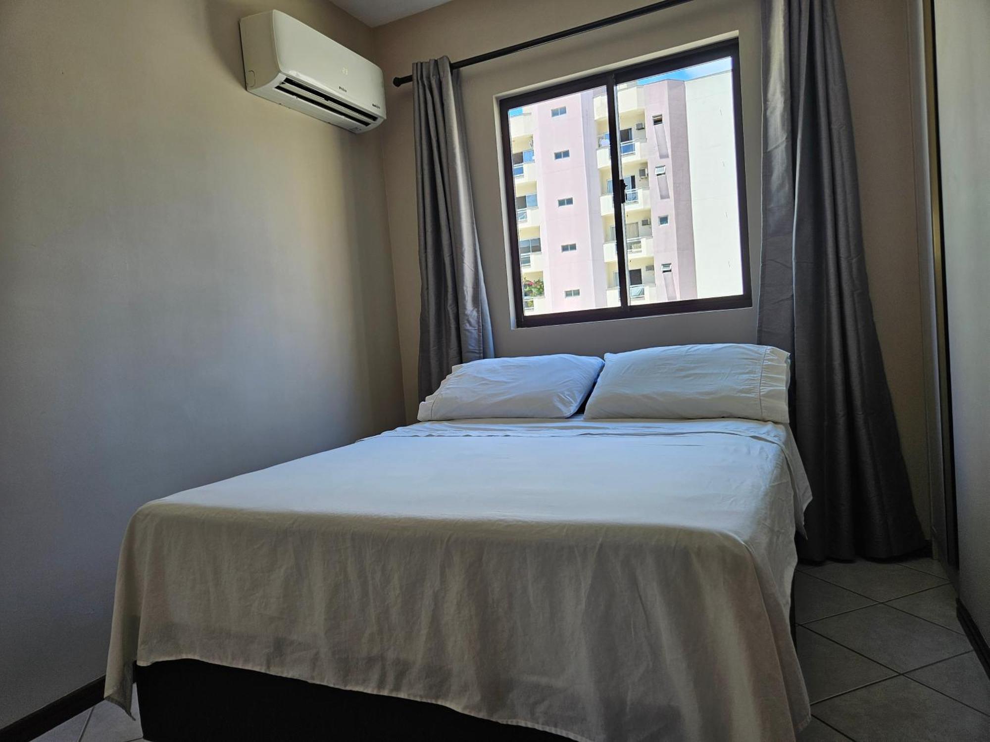 2 Quartos A 200Mts Praia Central, Garagem, Churrasqueira, Wi-Fi 90 Mbps, Pet Friendly Balneário Camboriú Zewnętrze zdjęcie