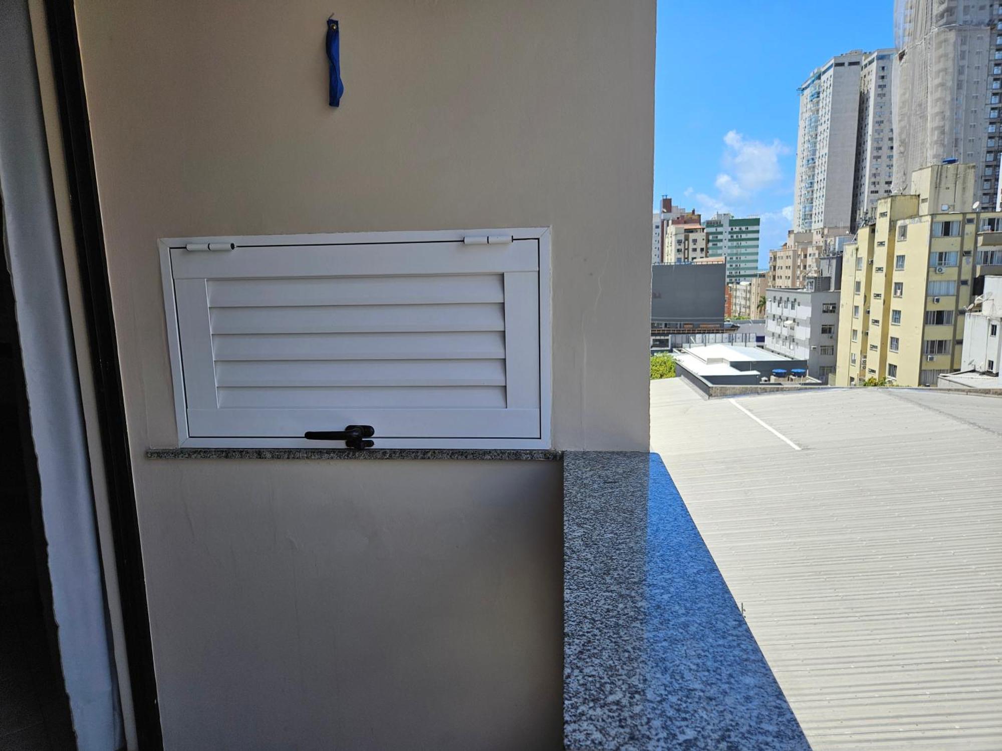 2 Quartos A 200Mts Praia Central, Garagem, Churrasqueira, Wi-Fi 90 Mbps, Pet Friendly Balneário Camboriú Zewnętrze zdjęcie